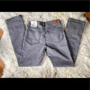 NWT Lands’ End Midrise Straight Jean size 6